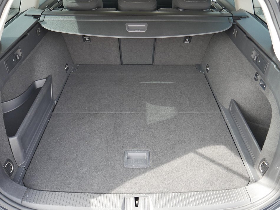 Volkswagen Passat 2.0TDi 