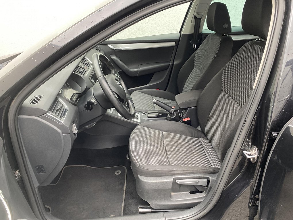 Škoda Octavia III 2.0 TDi Ambiente