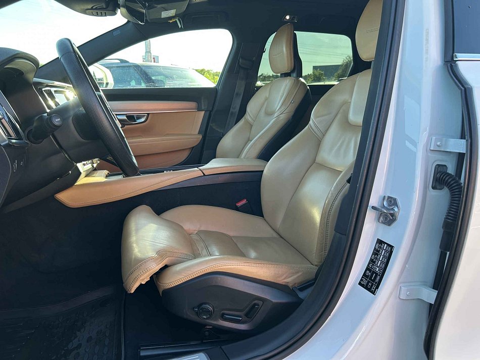 Volvo V90 2.0 D5  4x4