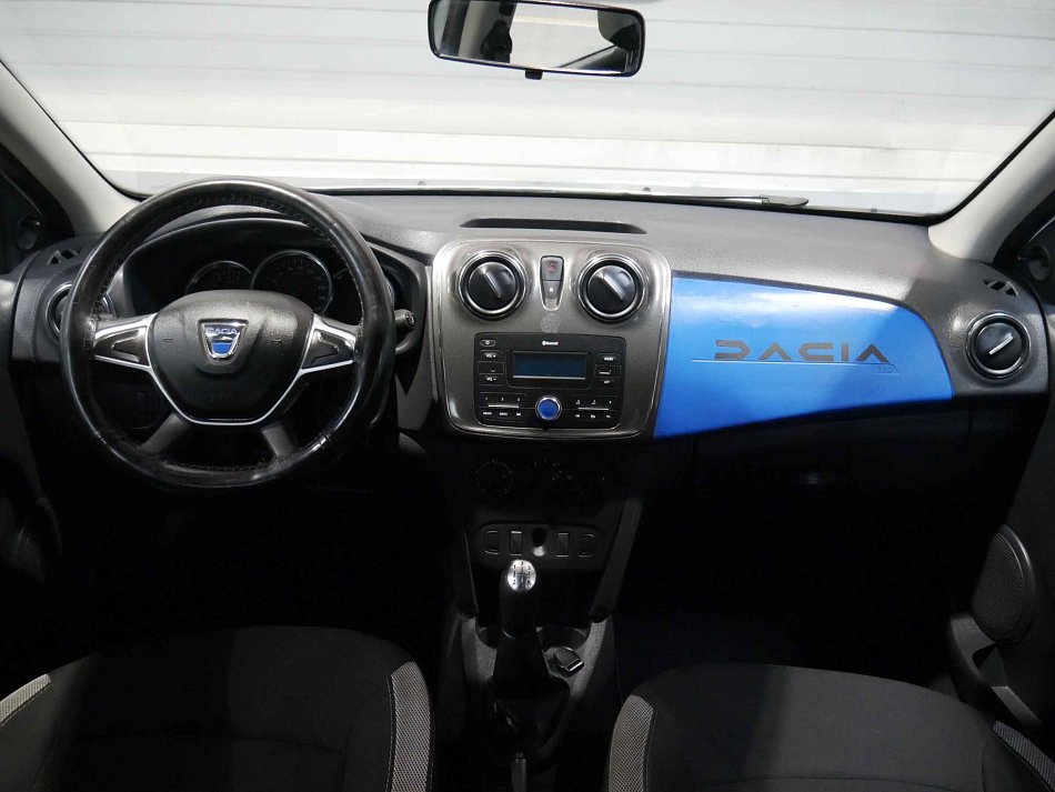 Dacia Sandero 1.0i 