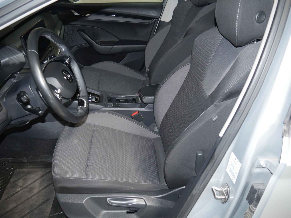 Škoda Octavia IV 2.0 TDi Ambition