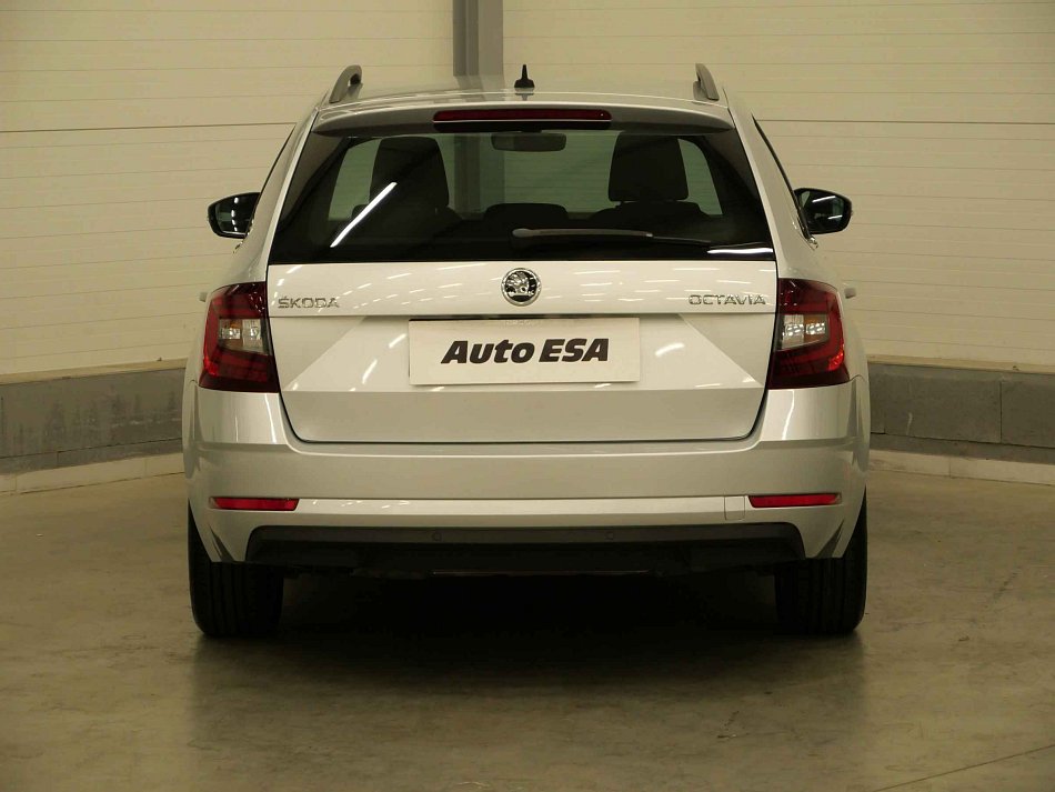 Škoda Octavia III 1.6 TDi Style