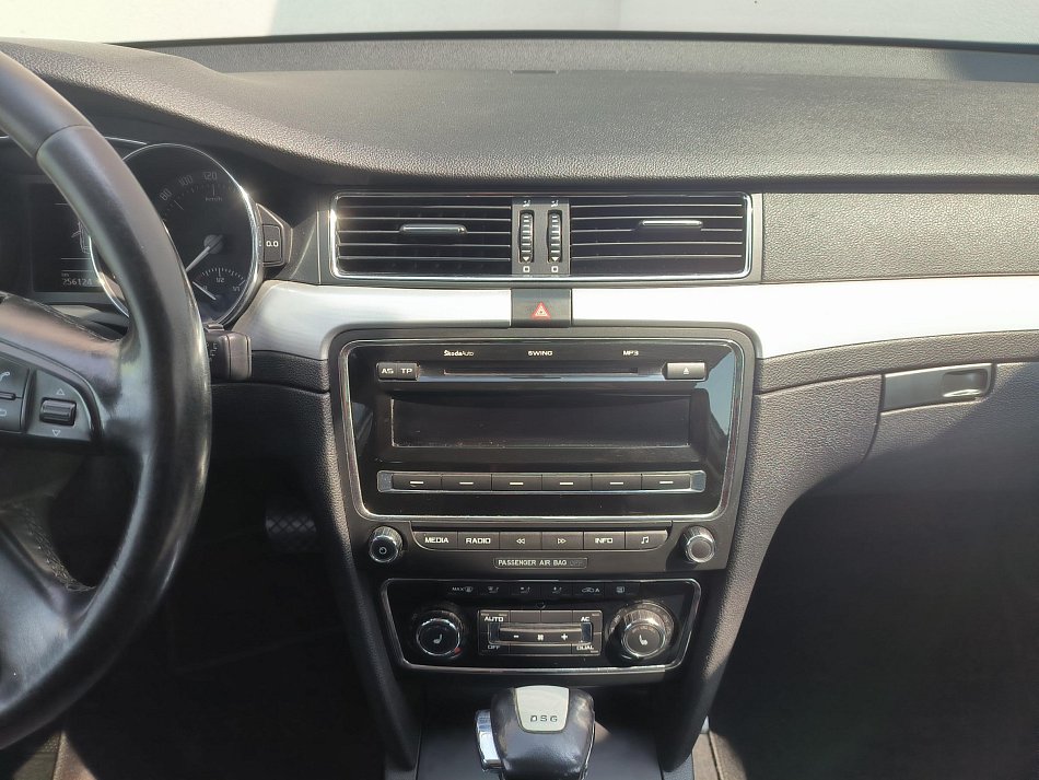 Škoda Superb II 2.0TDi Ambition