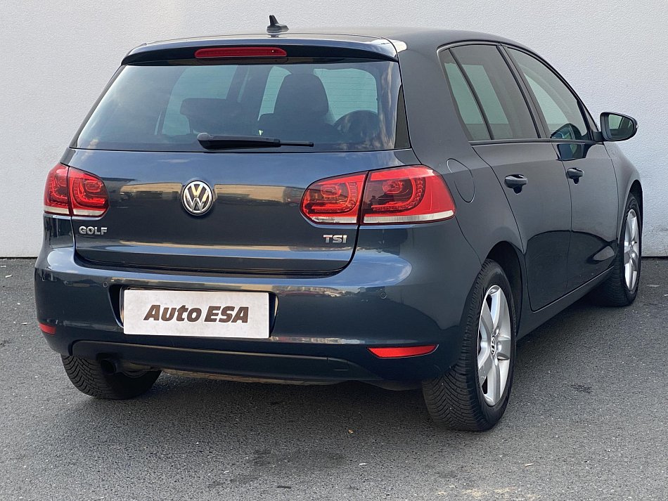 Volkswagen Golf 1.2TSi 