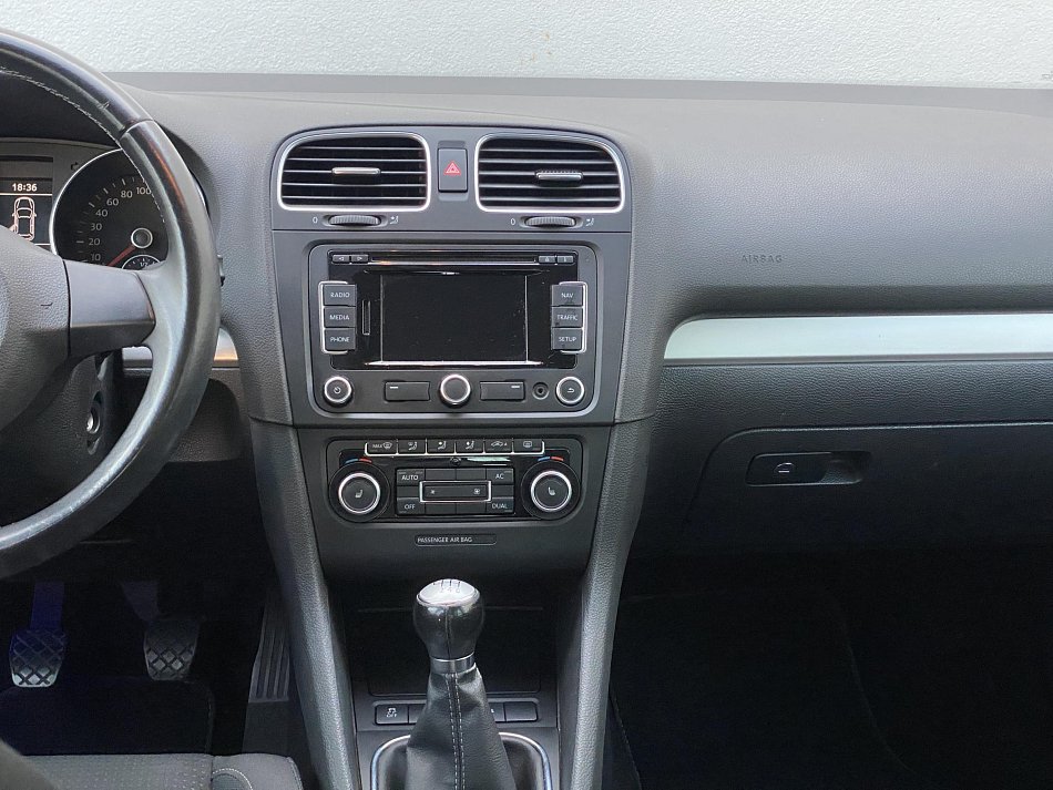 Volkswagen Golf 1.2TSi 