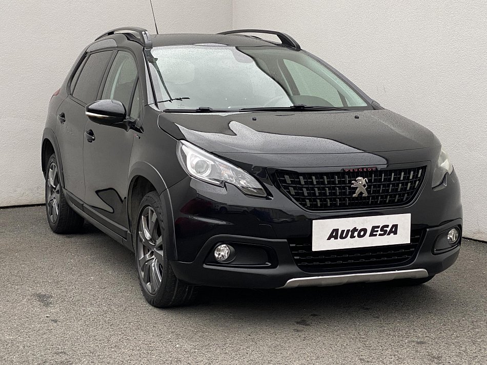 Peugeot 2008 1.2PT 