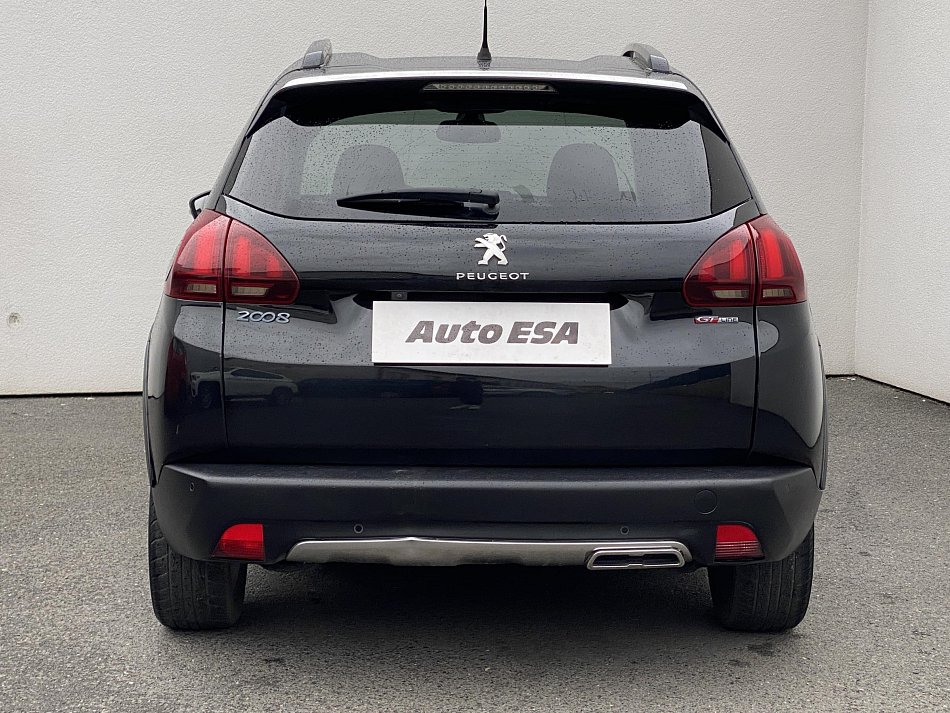 Peugeot 2008 1.2PT 