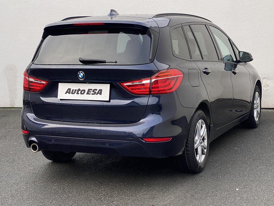BMW Řada 2 1.5i  216i