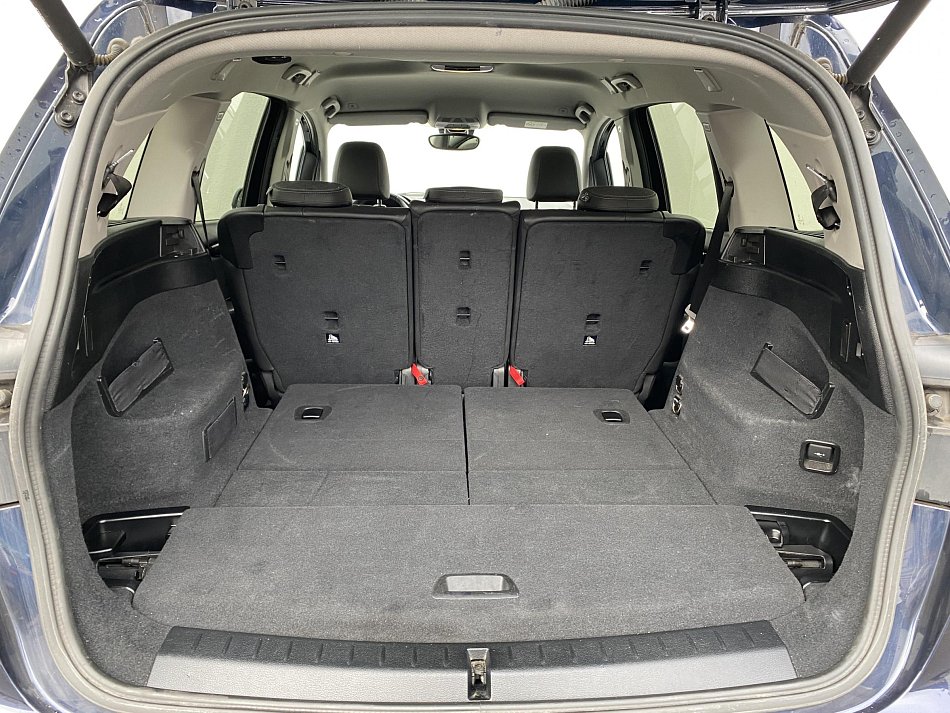 BMW Řada 2 1.5i  216i