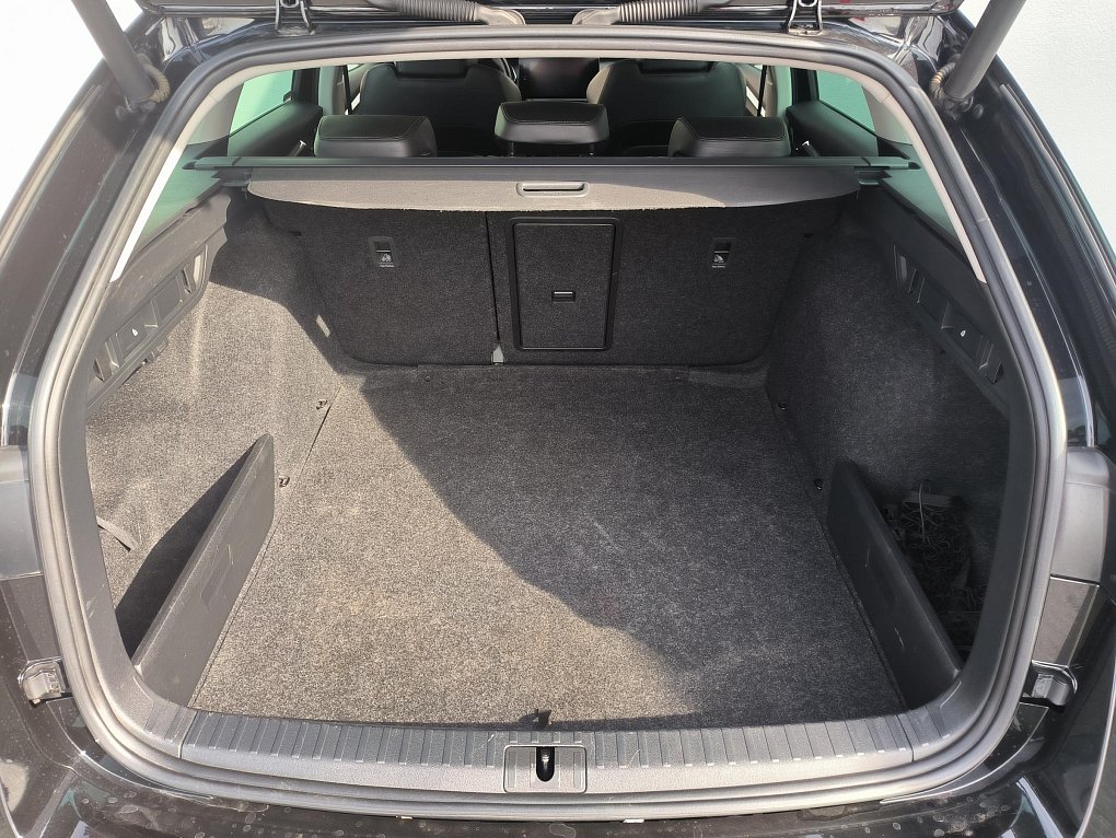 Škoda Octavia IV 1.5TSi 