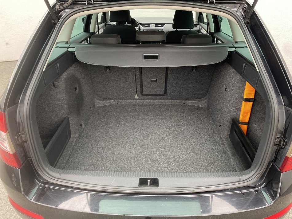 Škoda Octavia III 2.0 TDi Ambiente