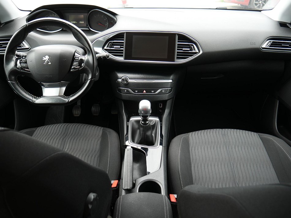 Peugeot 308 1.2 PT 