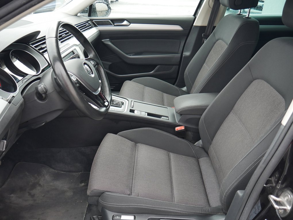 Volkswagen Passat 2.0 TDI Comfortline