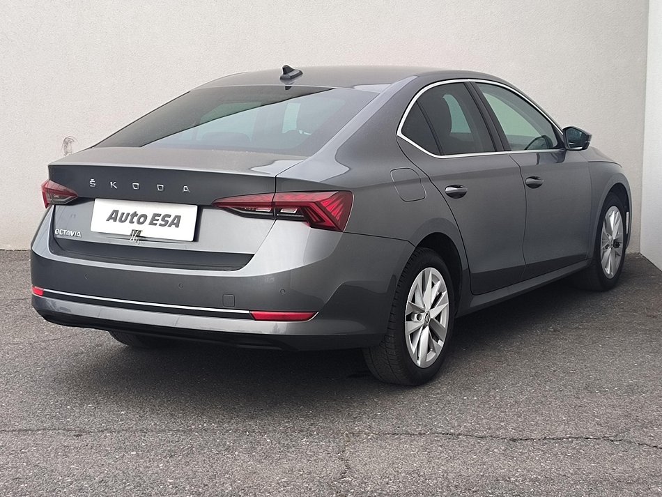 Škoda Octavia IV 1.5 TSi Style