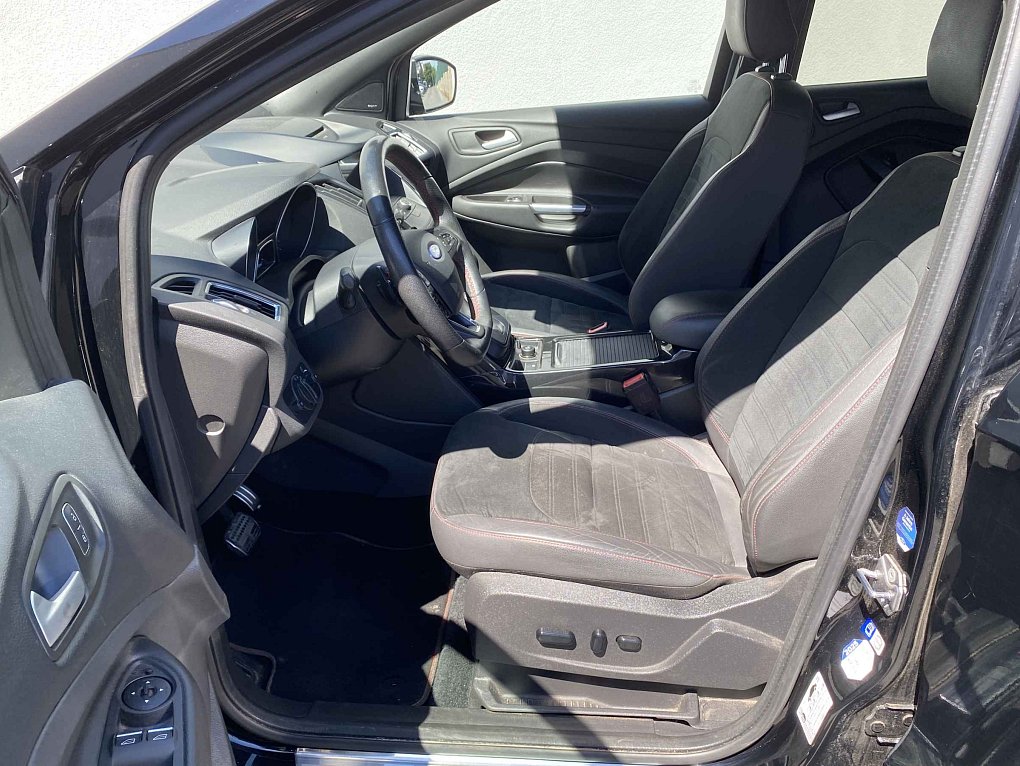 Ford Kuga 2.0 TDCi ST-Line AWD