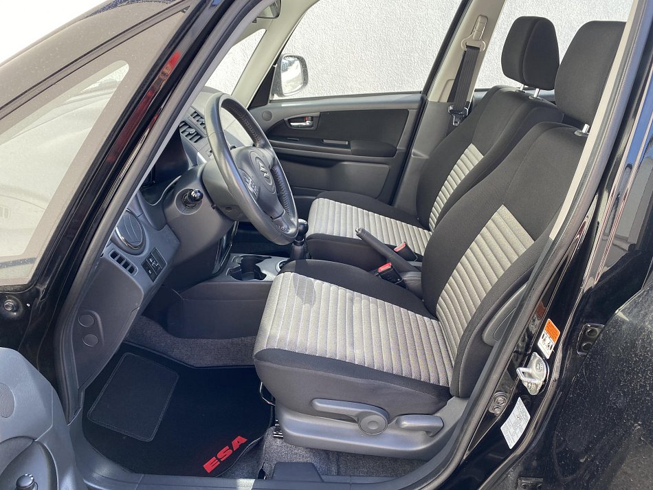 Suzuki SX4 1.6 VVT Club 4X2