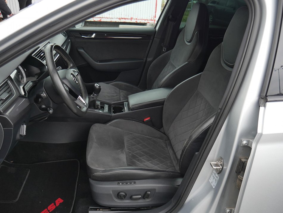 Škoda Superb III 2.0 TDi SportLine