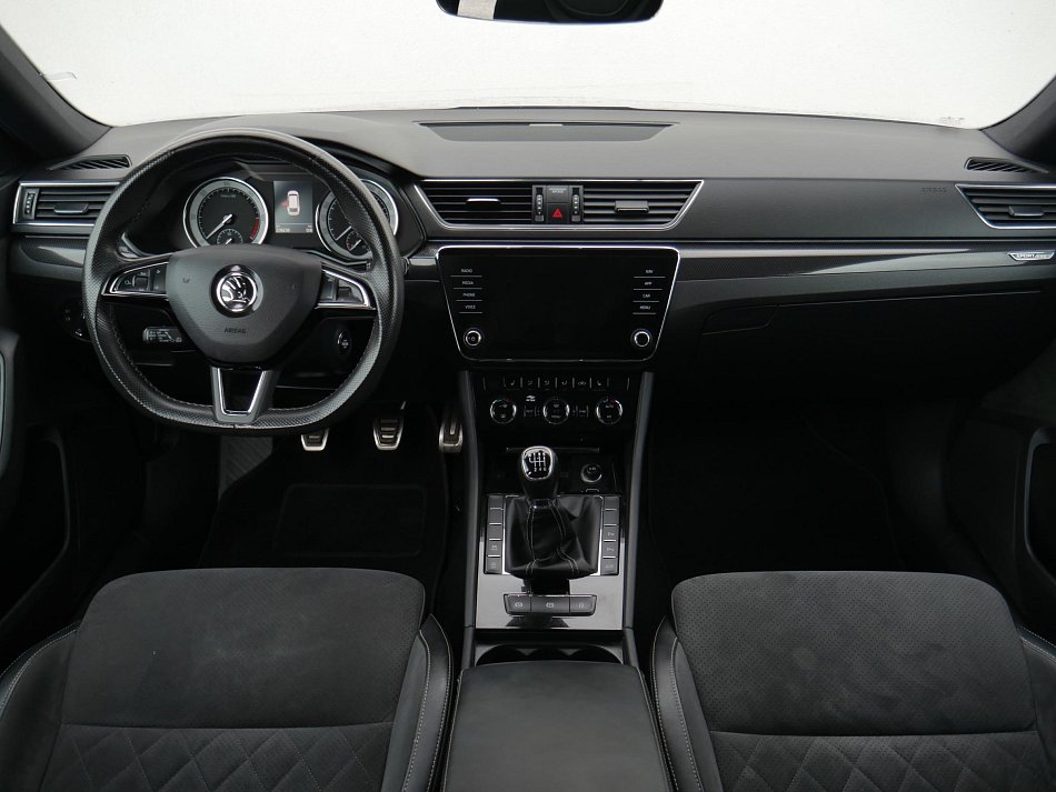 Škoda Superb III 2.0 TDi SportLine