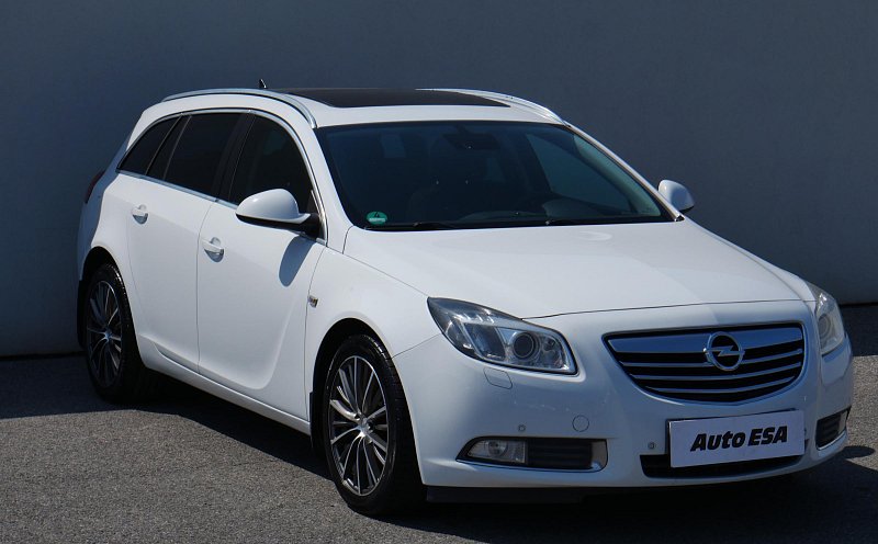 Opel Insignia 2.0 CDTi 