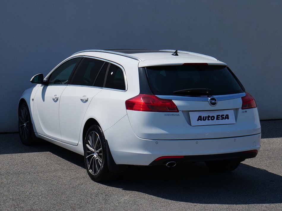 Opel Insignia 2.0 CDTi 