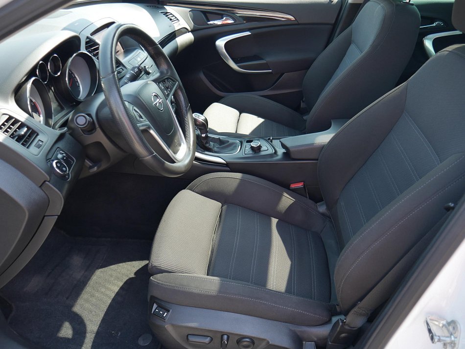 Opel Insignia 2.0 CDTi 