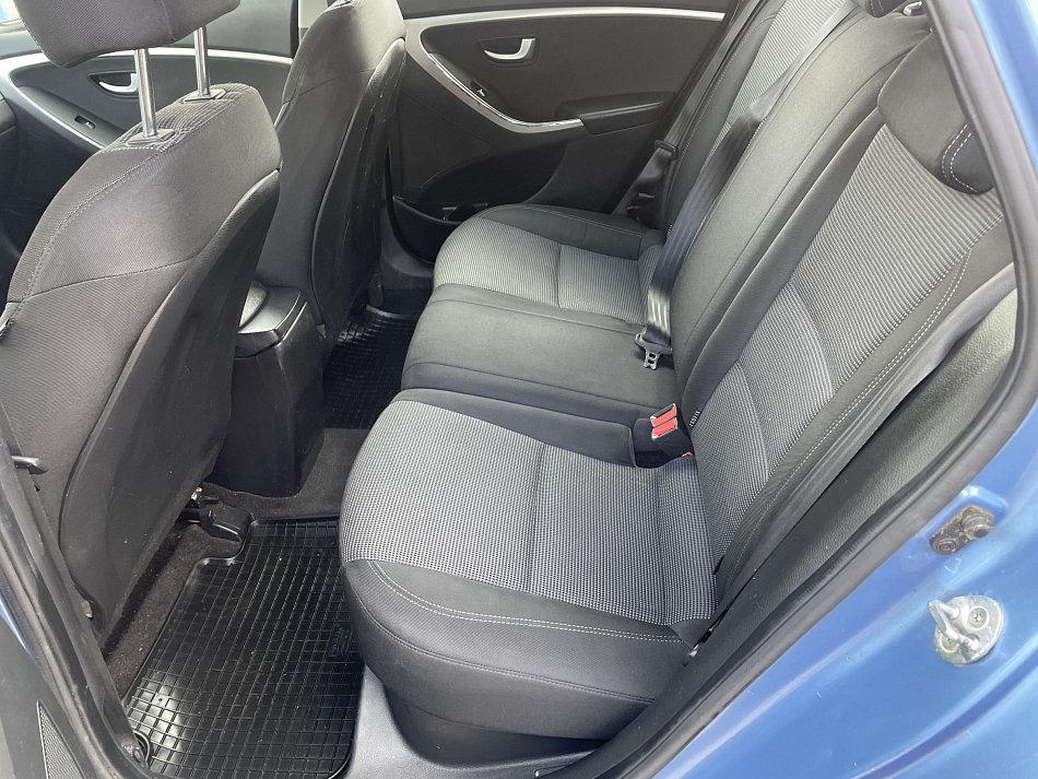 Hyundai I30 1.6 i 
