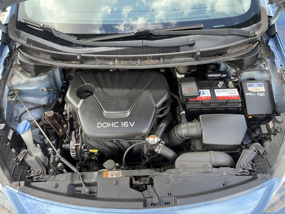 Hyundai I30 1.6 i 