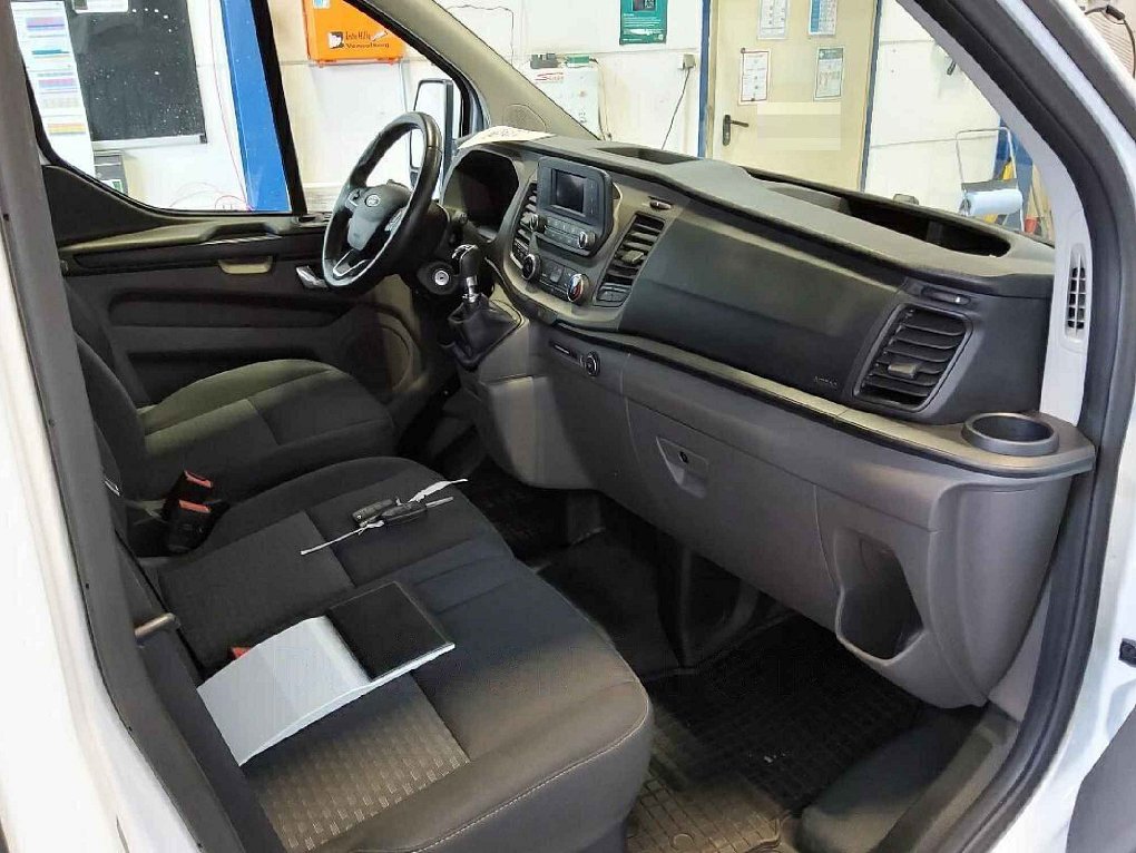 Ford Transit Custom 2.0TDCi Trend L2H1 9míst