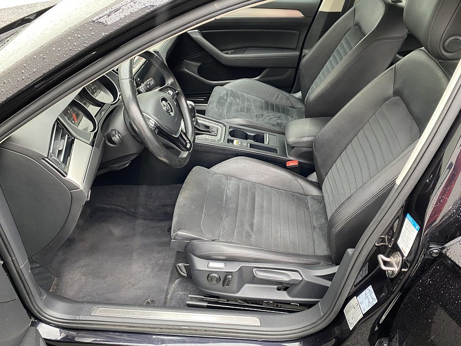 Volkswagen Passat 2.0TDi Highline