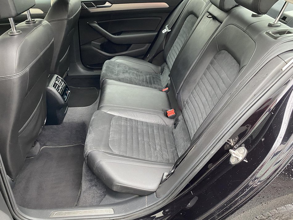 Volkswagen Passat 2.0TDi Highline