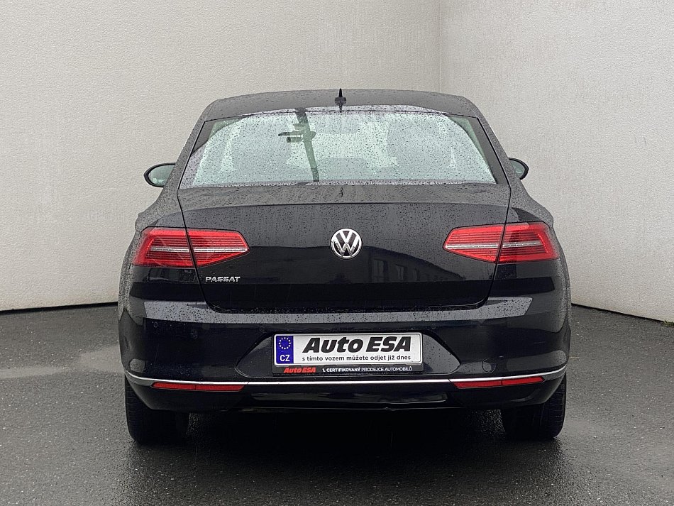 Volkswagen Passat 2.0TDi Highline