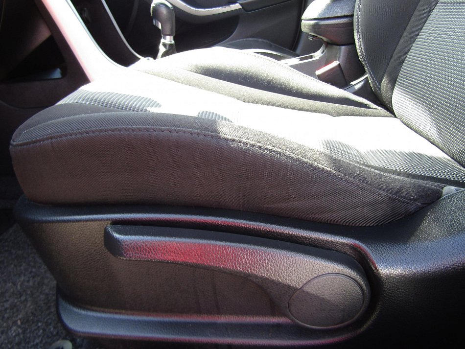 Hyundai I30 1.4 CVVT 