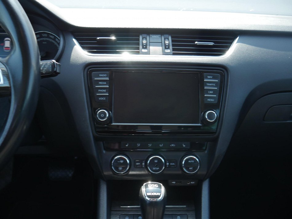 Škoda Octavia III 2.0 TDi Scout 4x4
