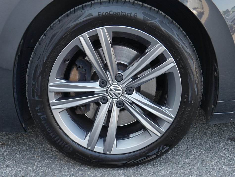 Volkswagen Arteon 2.0 TSi  4x4