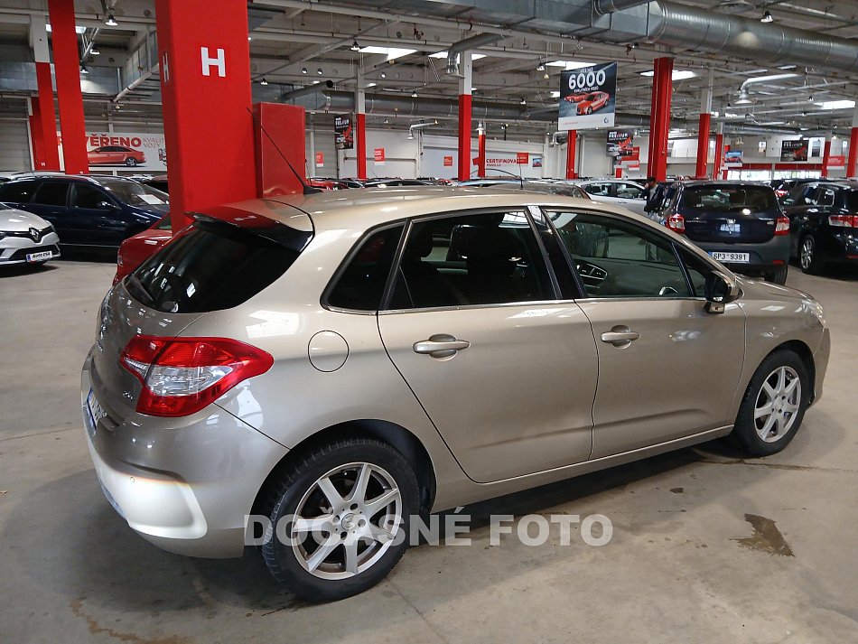 Citroën C4 1.6i 