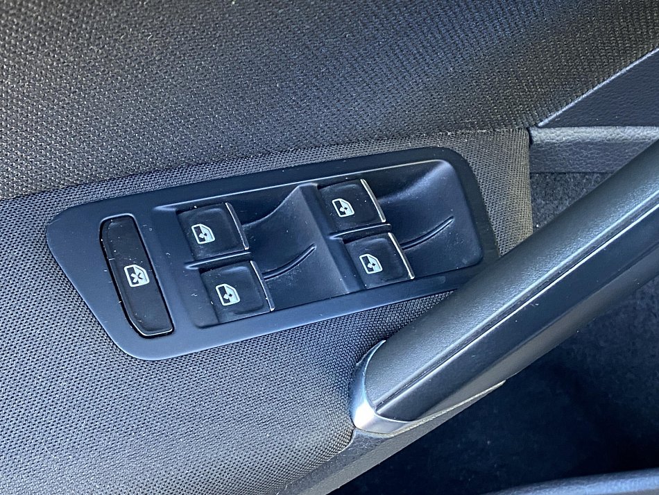 Volkswagen Golf 2.0 TSI GTi