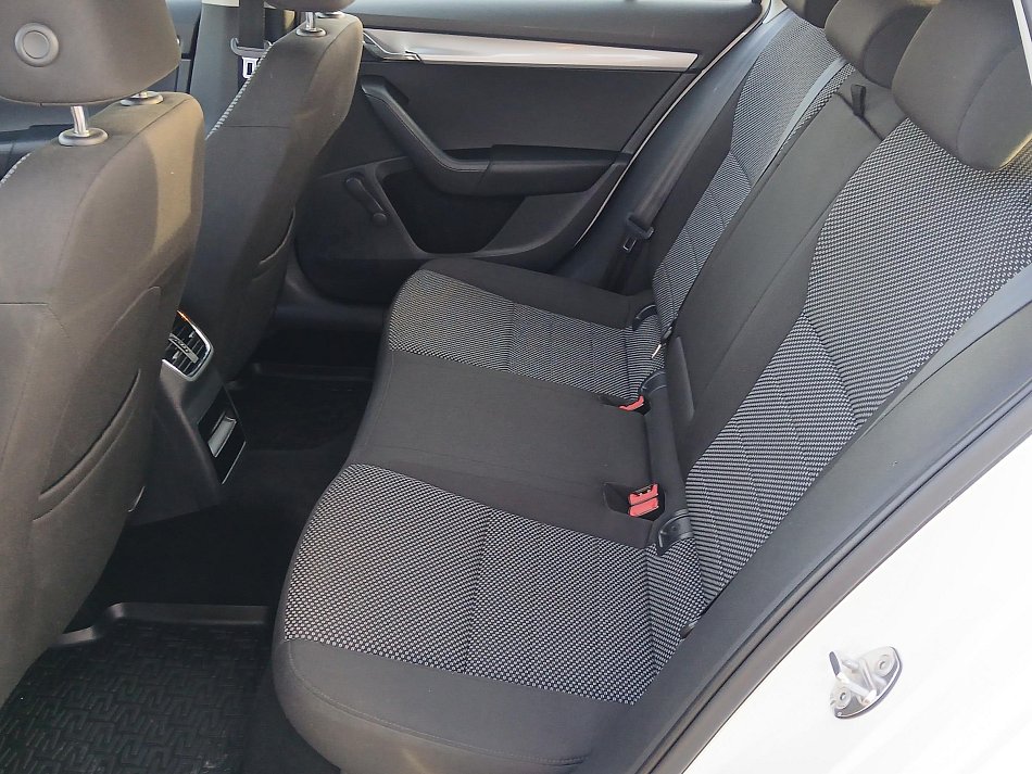 Škoda Octavia III 2.0 TDi Ambition