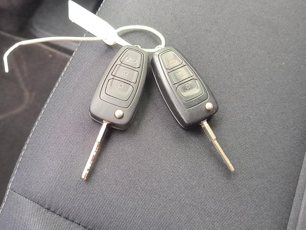 Ford Transit Custom 2.0TDCi Limited 5míst