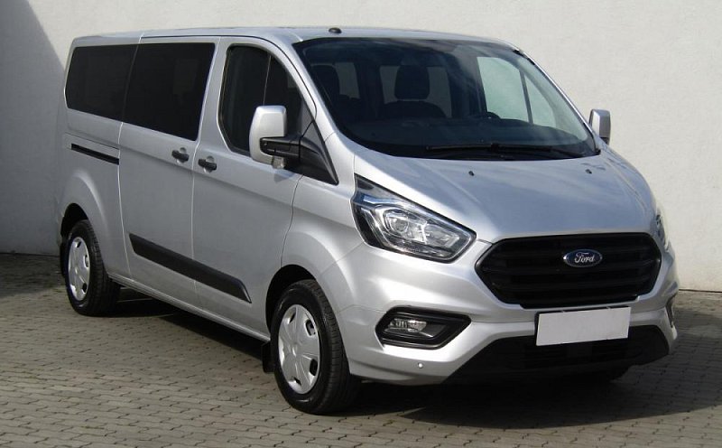 Ford Transit Custom 2.0TDCi Limited 5míst