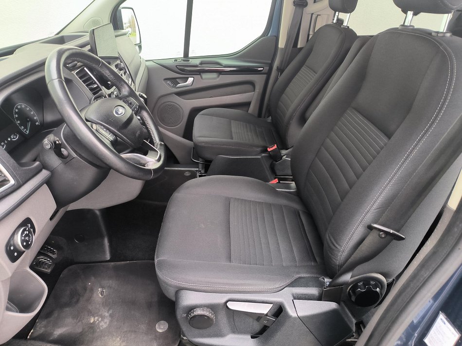 Ford Transit Custom 2.0TDCi Limited 5míst