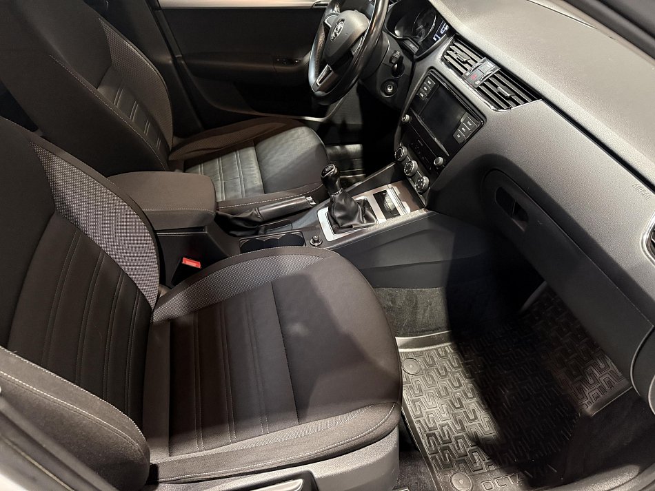 Škoda Octavia III 1.6 TDi 