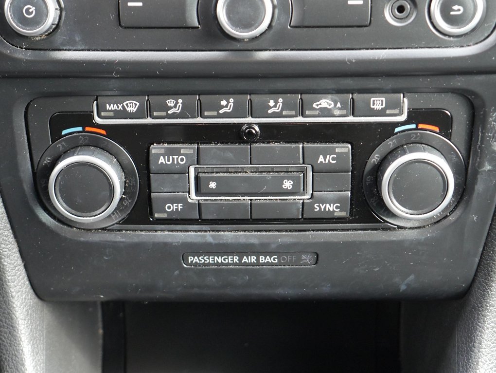 Volkswagen Golf 1.6 TDi  VI