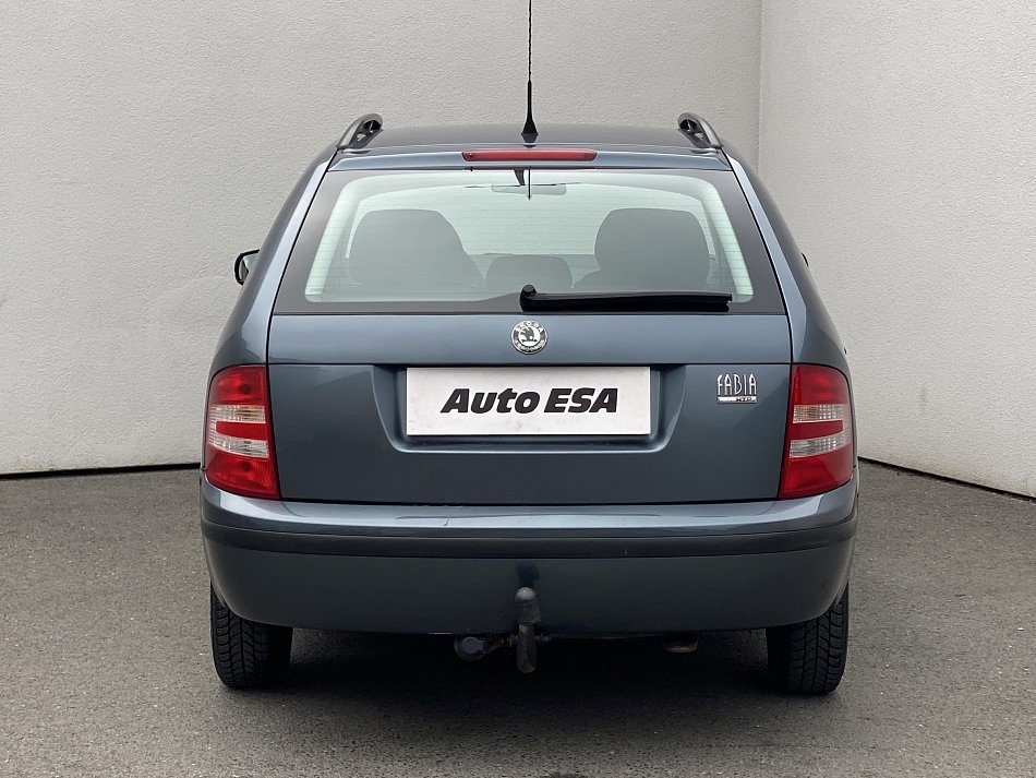 Škoda Fabia I 1.2 12V 