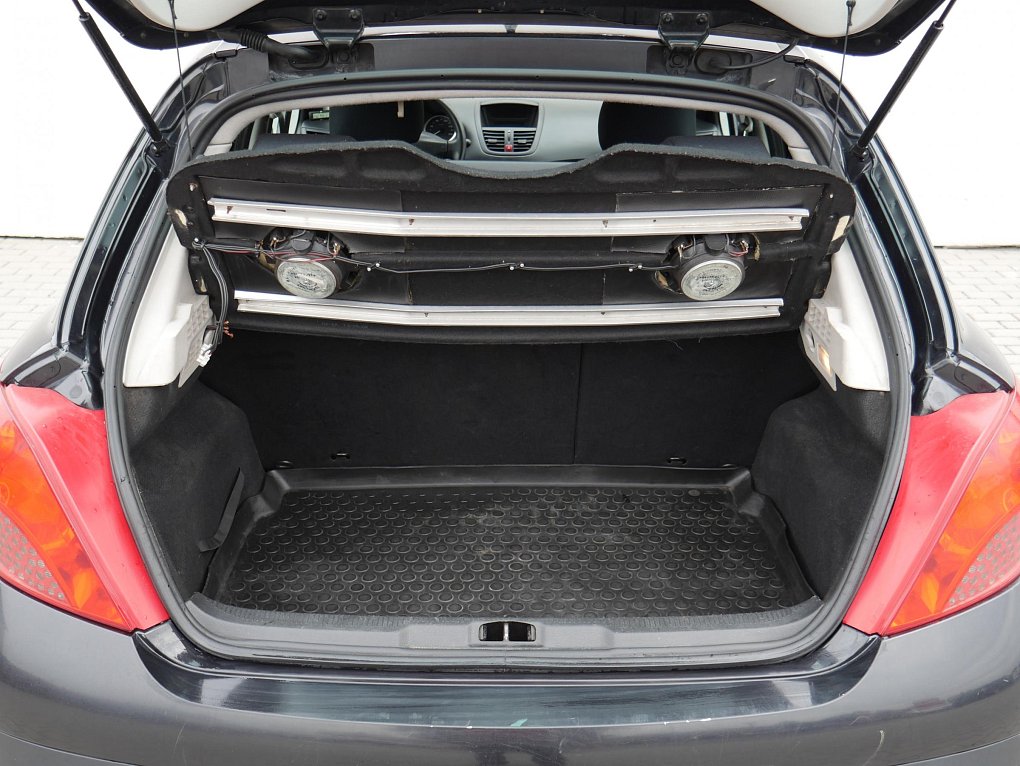 Peugeot 207 1.4i 