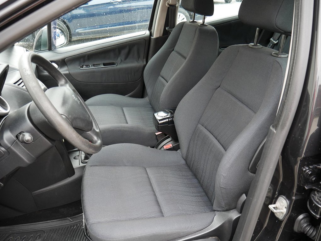 Peugeot 207 1.4i 