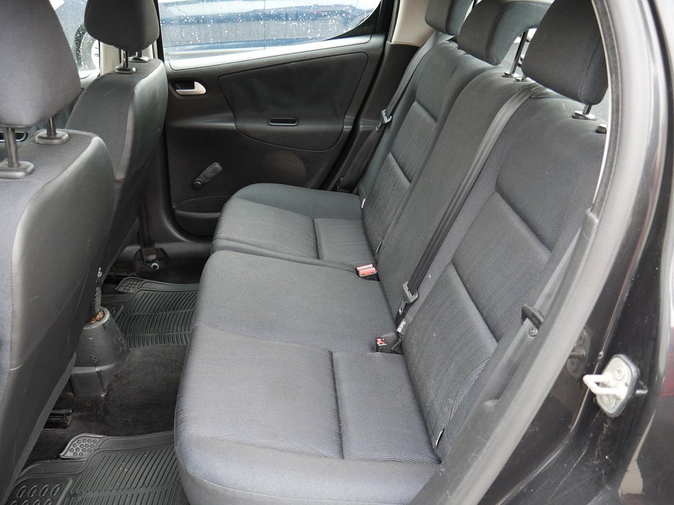 Peugeot 207 1.4i 
