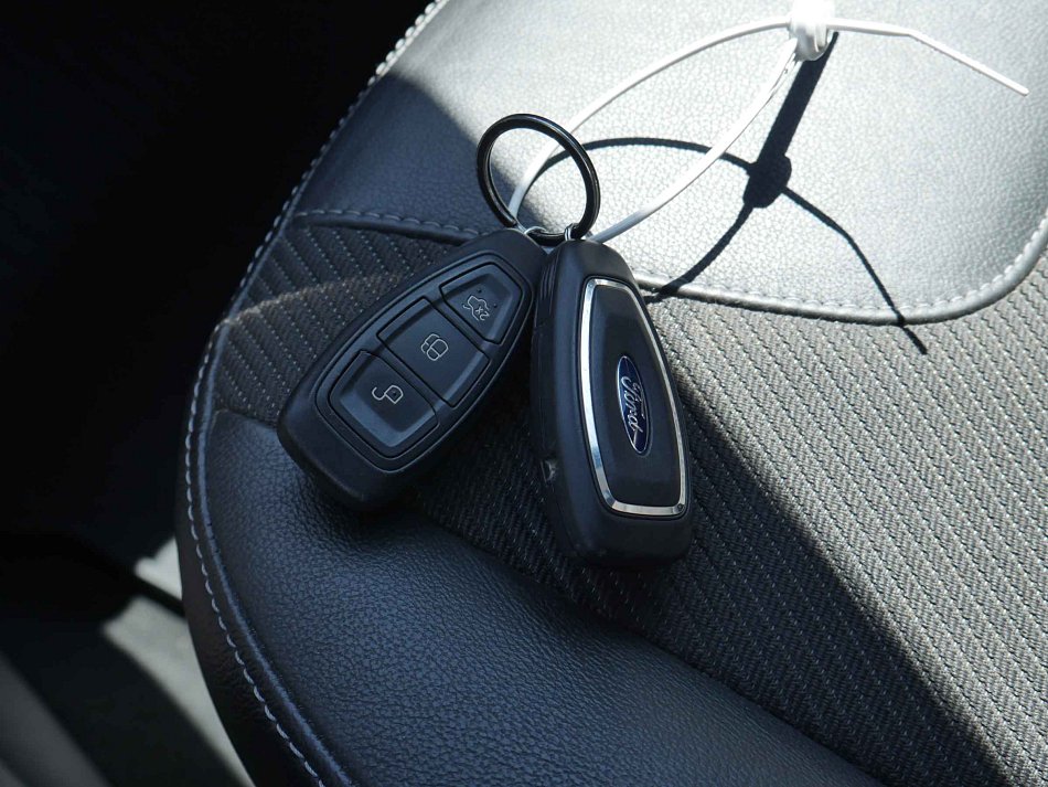 Ford Kuga 2.0 TDCi  4x4