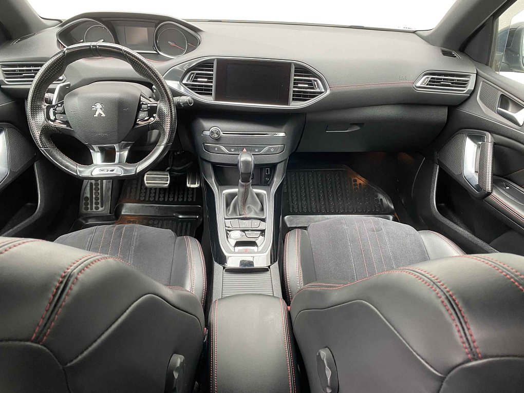 Peugeot 308 2.0HDi GT