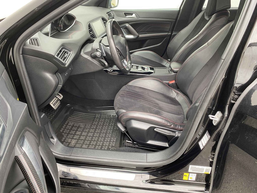 Peugeot 308 2.0HDi GT