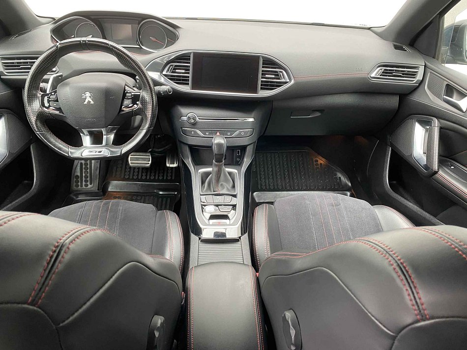 Peugeot 308 2.0HDi GT